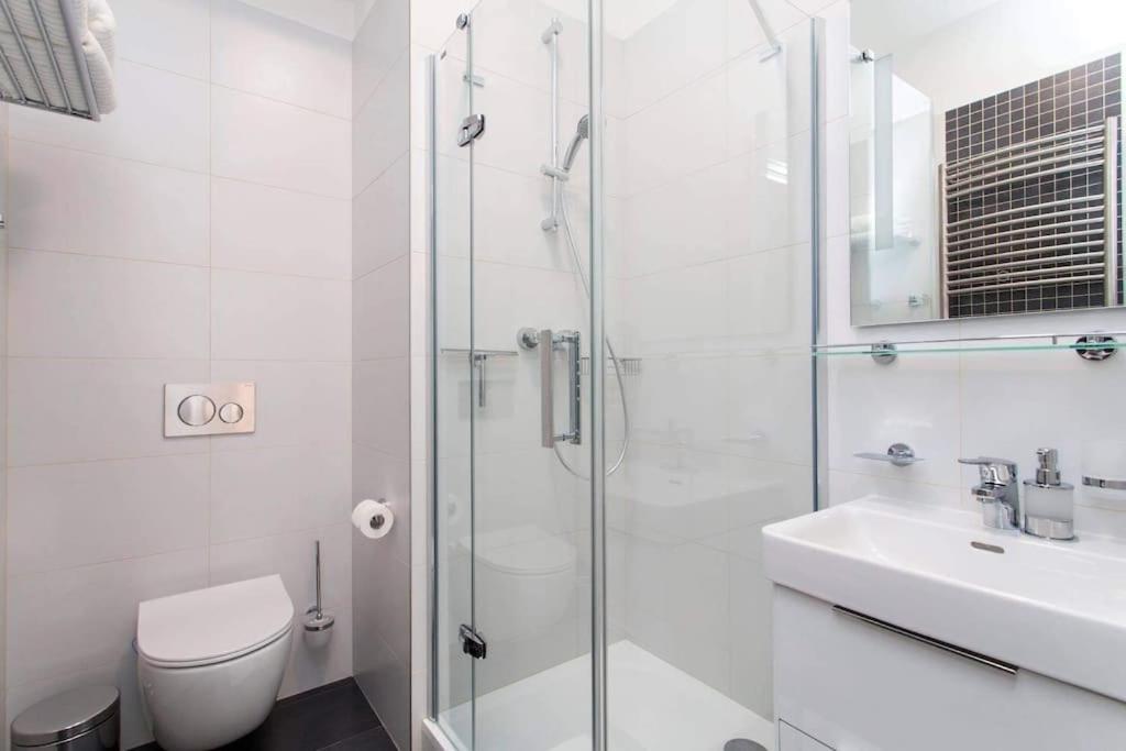 براغ Friendly Private Room In The Sharing Flat المظهر الخارجي الصورة